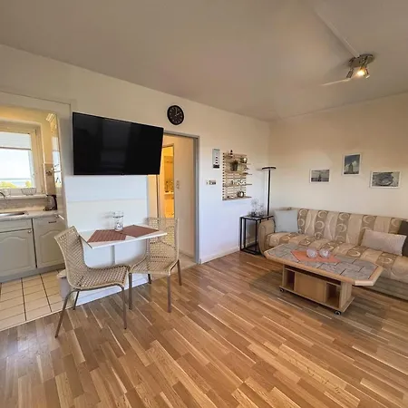 Tief 10 Mit Beheiztem Pool - 808 Meerzeit Apartment